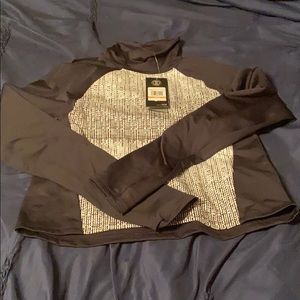 UA cold gear crop turtleneck